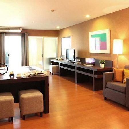 B.U. Place Appartment Bangkok Exterior photo